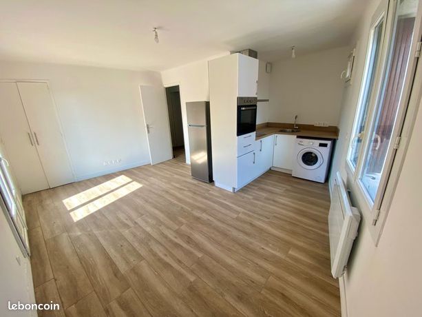 Lot de 3 appartements rénovés au centre ville