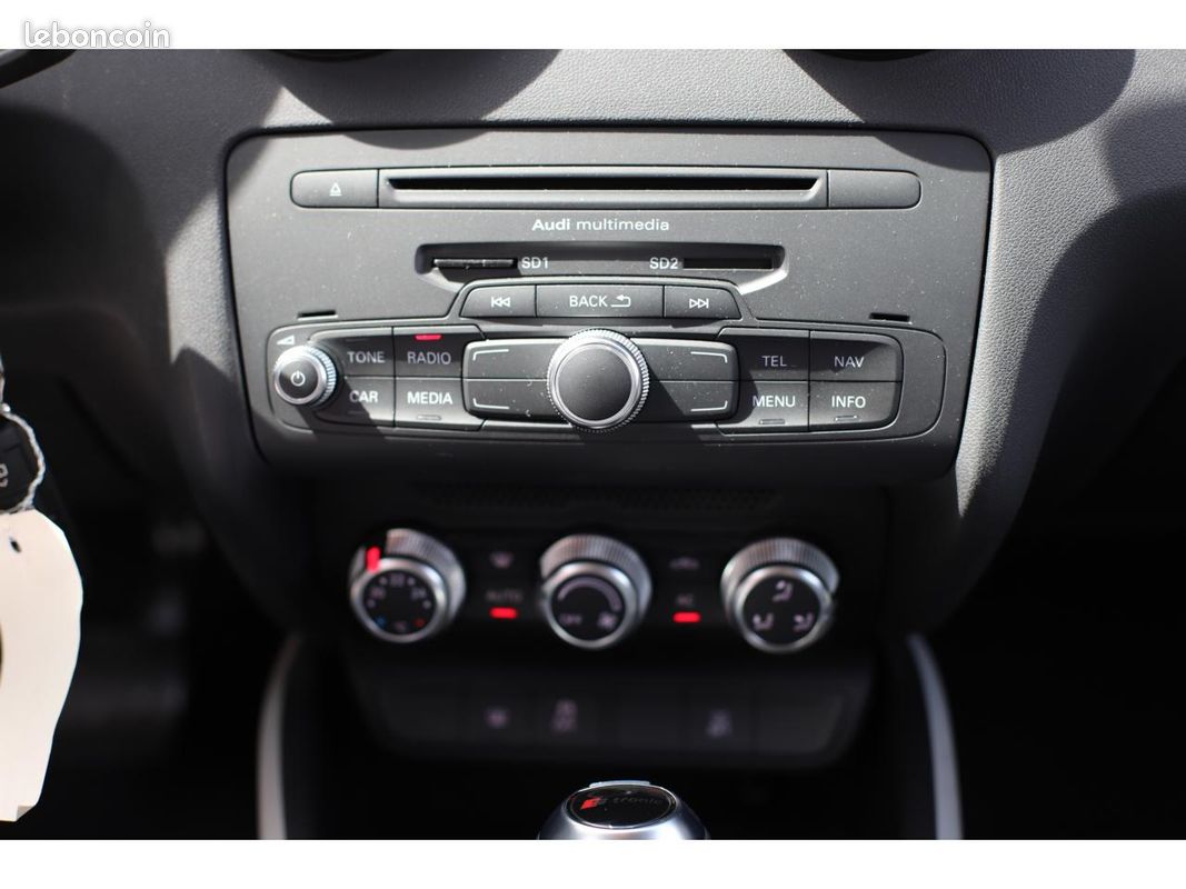 AUDI A1 1.4 TFSI - 122 - BV S-tronic - Start/Stop BERLINE Attraction PHASE 1 (image 28)