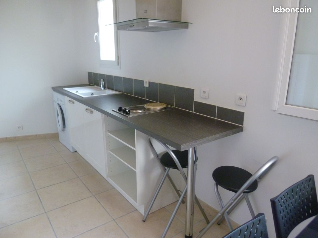 Appartement 1 pièce 32 m² · à Nîmes · 32 m² · 565 €