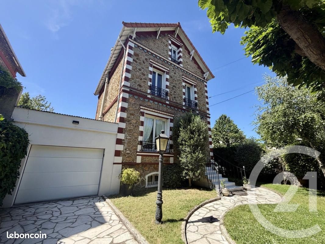 Maison 8 pièces 135 m² · à Villemomble · 135 m² · 526 000 €