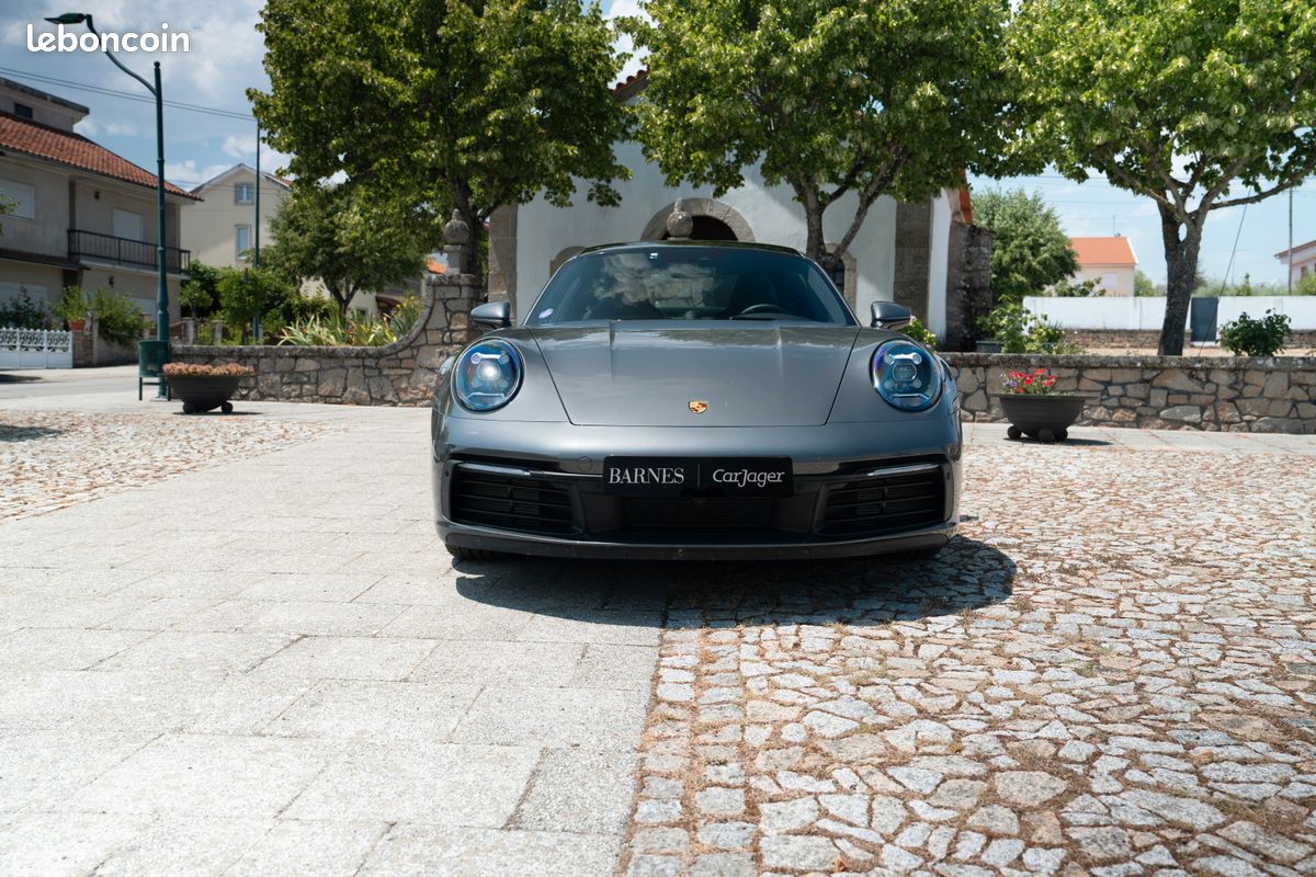 Porsche 911 992.1 Carrera S - Première main française - Suivi complet Porsche - Excellent état (image 2)
