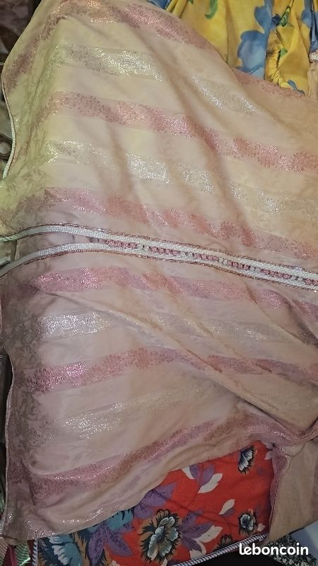 Caftan pour fête (image 2)