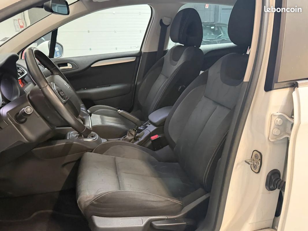 CITROEN C4 1.6 VTi 120ch Confort - Origine France - 2eme main - Moteur à chaine - Ethanol - Clim Auto - Bluetooth - Radar de recul (image 7)