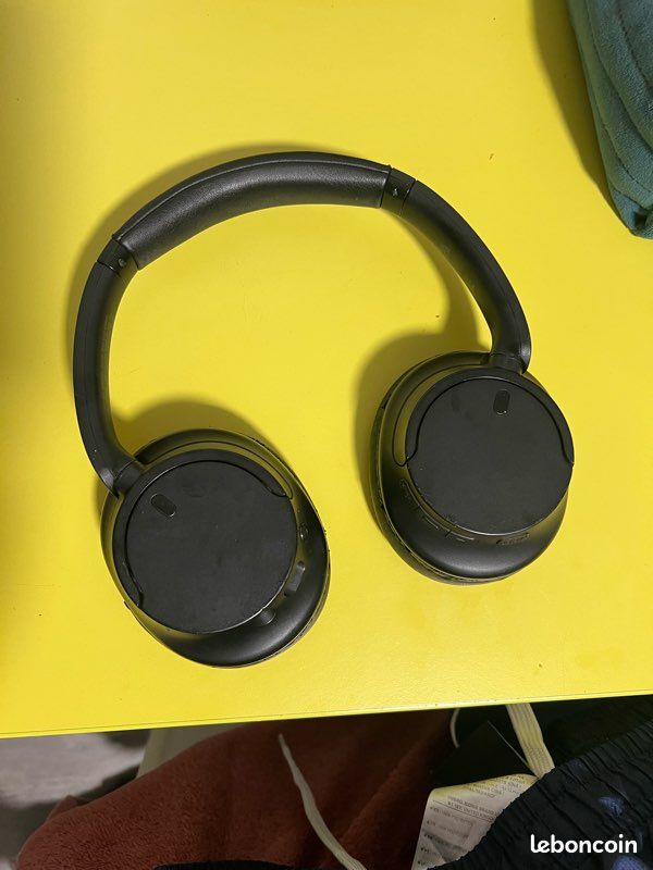 Casque Sony model yy2966 (image 1)