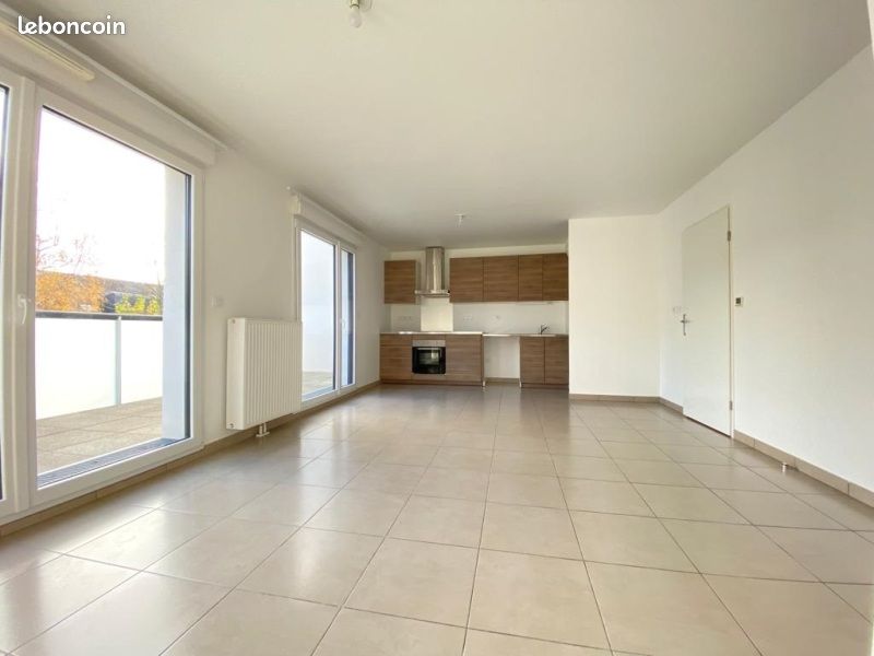 Appartement 3 pièces 64 m² · à Orléans · 64 m² · 889 €