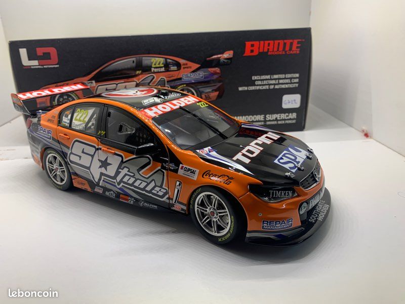 Miniature HOLDEN Commodore Biante 1/18 (image 2)