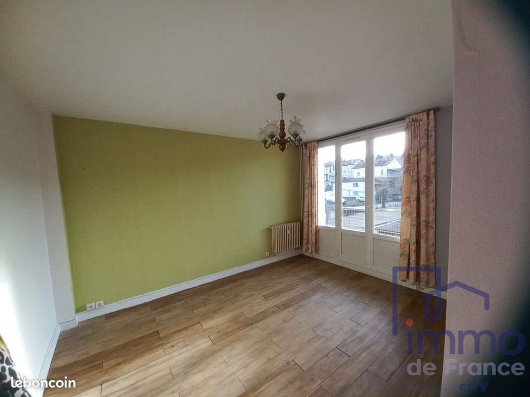Appartement 2 pièces 41 m² · à La Ricamarie · 41 m² · 26 500 €