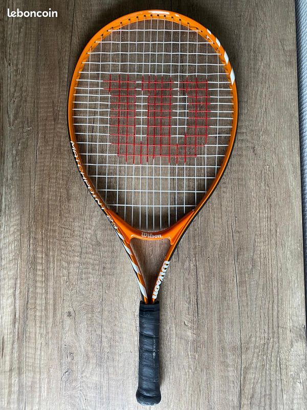 Raquette Team 102 Wilson x Roland-Garros - Ecru et Terre Battue | Roland-Garros