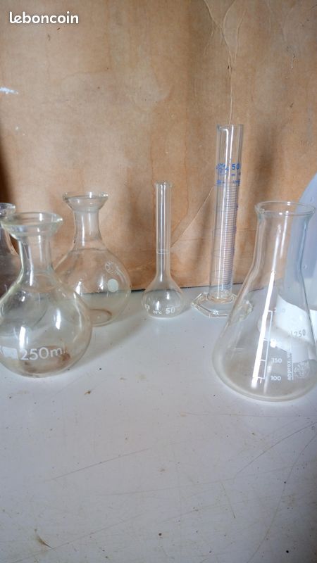 Ustensiles de laboratoire (image 2)