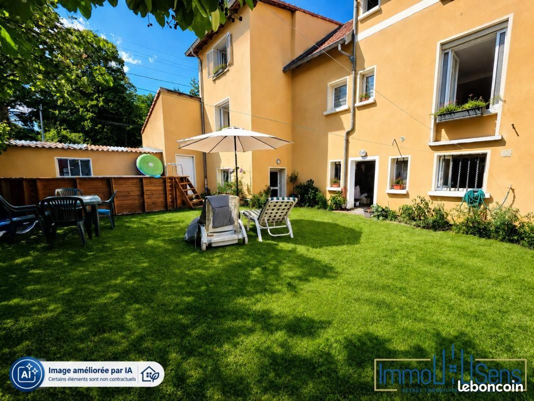 Maison 8 pièces 198 m² · à Maxéville · 198 m² · 418 500 €
