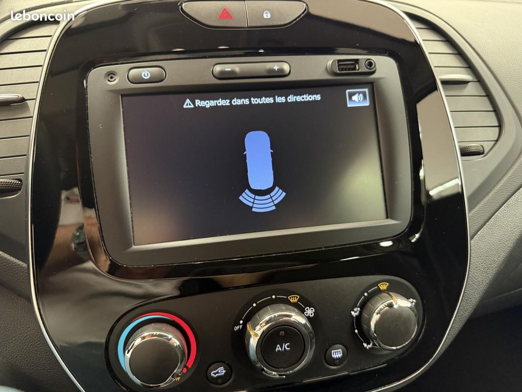 RENAULT CAPTUR 90ch Limited (image 22)