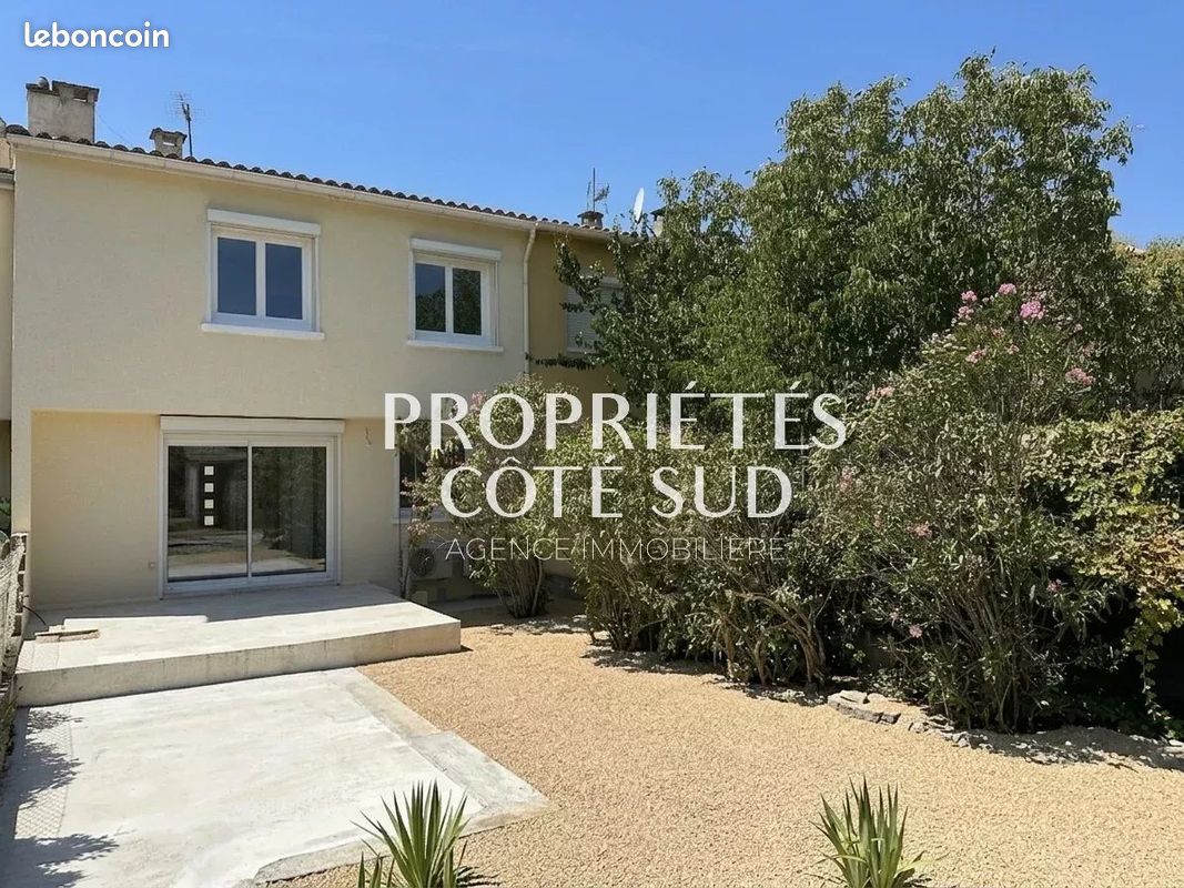 Maison 5 pièces 100 m² · à Roquemaure · 100 m² · 229 000 €