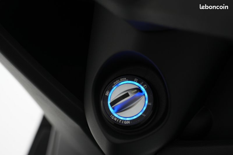 Rmax Euro 5 2026 Scooter JM KeylessGo Carplay USB Full options (image 14)