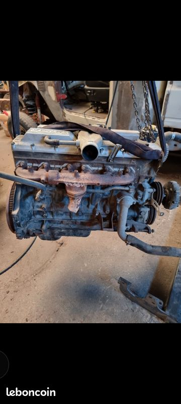 Moteur toyota land cruiser 1HZJ (image 3)