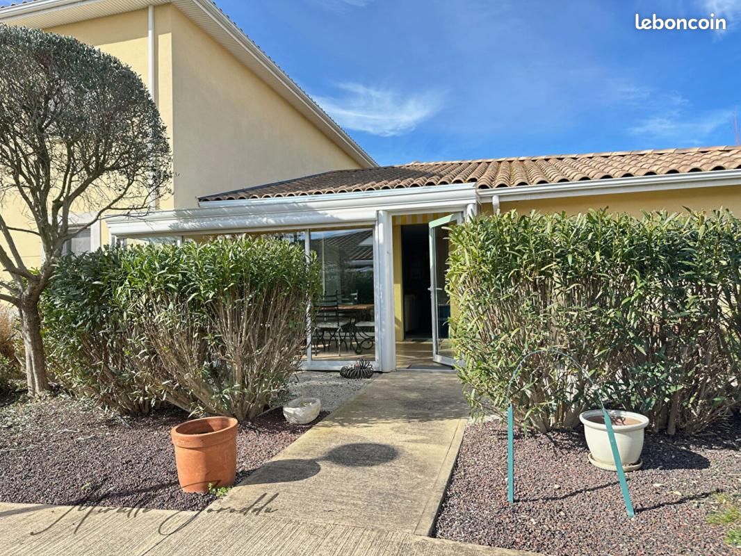 Maison 4 pièces 124 m² · à Jonquières-Saint-Vincent · 124 m² · 278 000 €