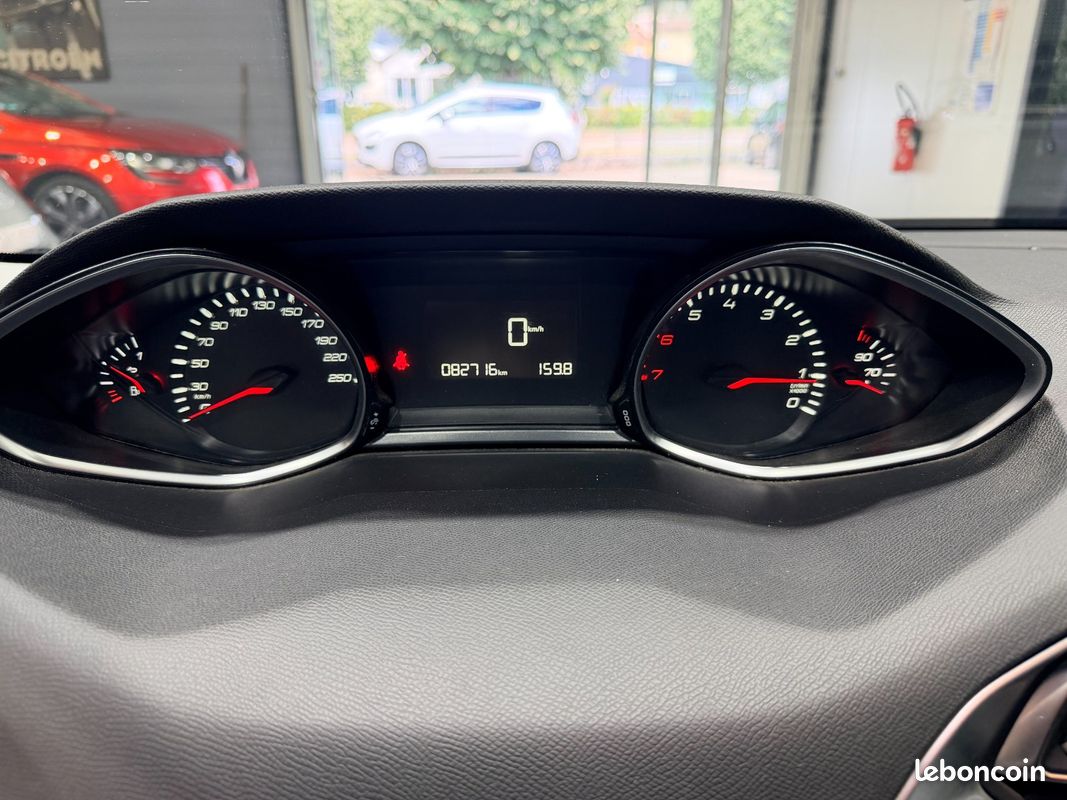 Peugeot 308 Style (image 22)