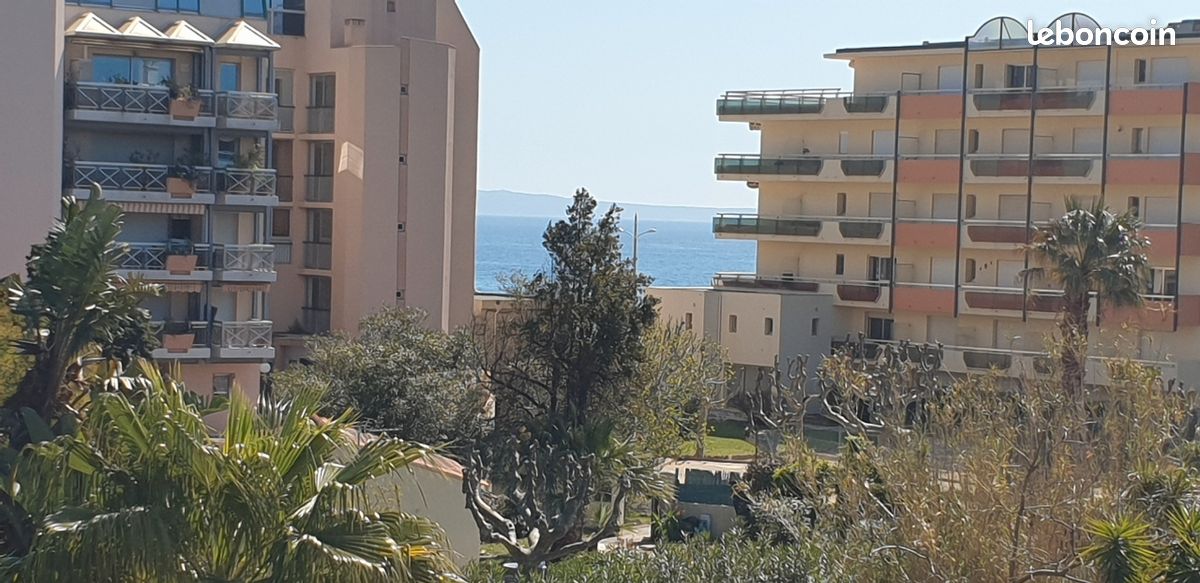 Appartement 2 pièces 28 m² · au Lavandou · 28 m² · 207 000 €