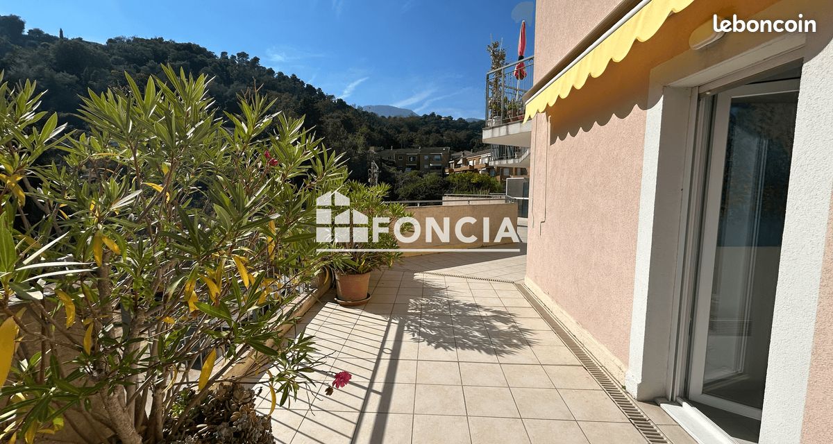 Appartement 3 pièces 76 m² · à Menton · 76 m² · 1 981 €/mois