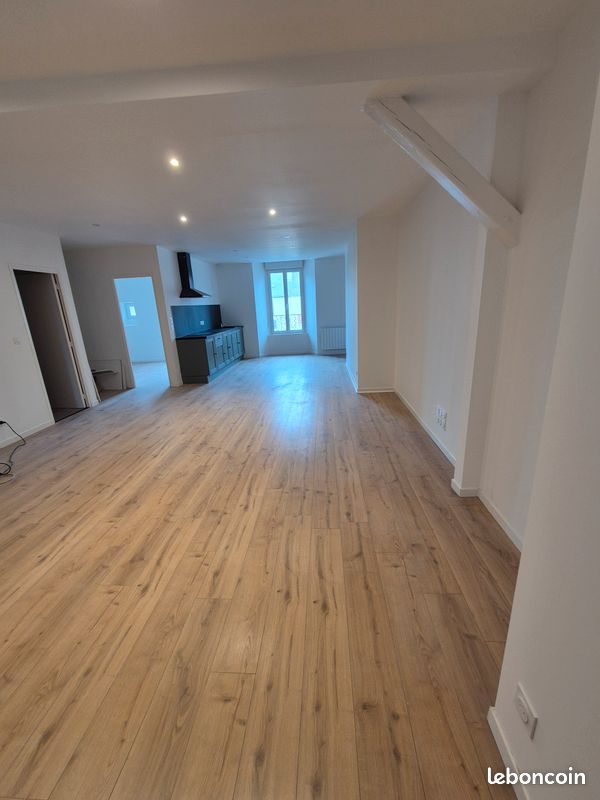 Appartement 3 pièces 90 m² · à Espalion · 90 m² · 650 €/mois