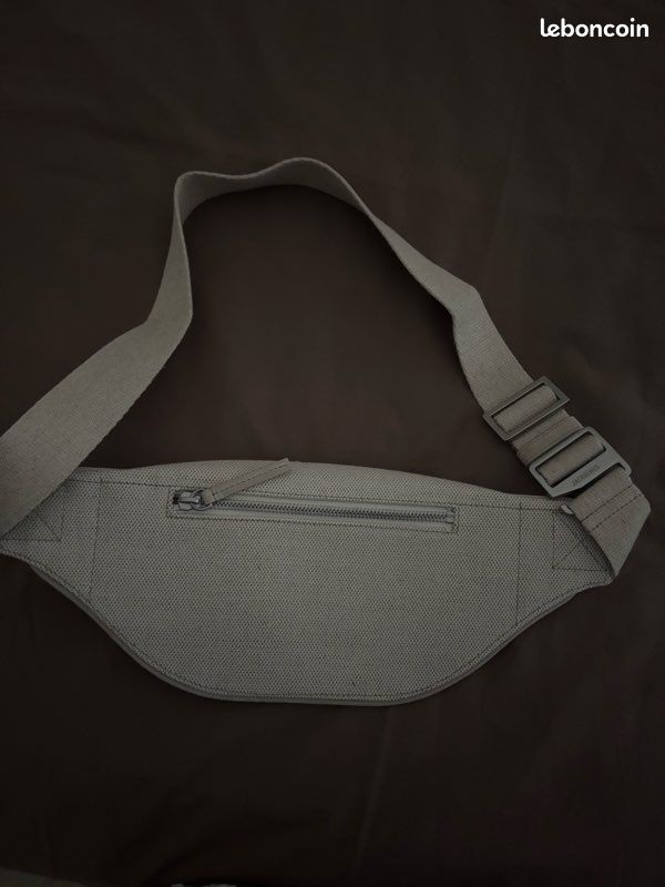 Sacoche banane Jacquemus beige (image 2)