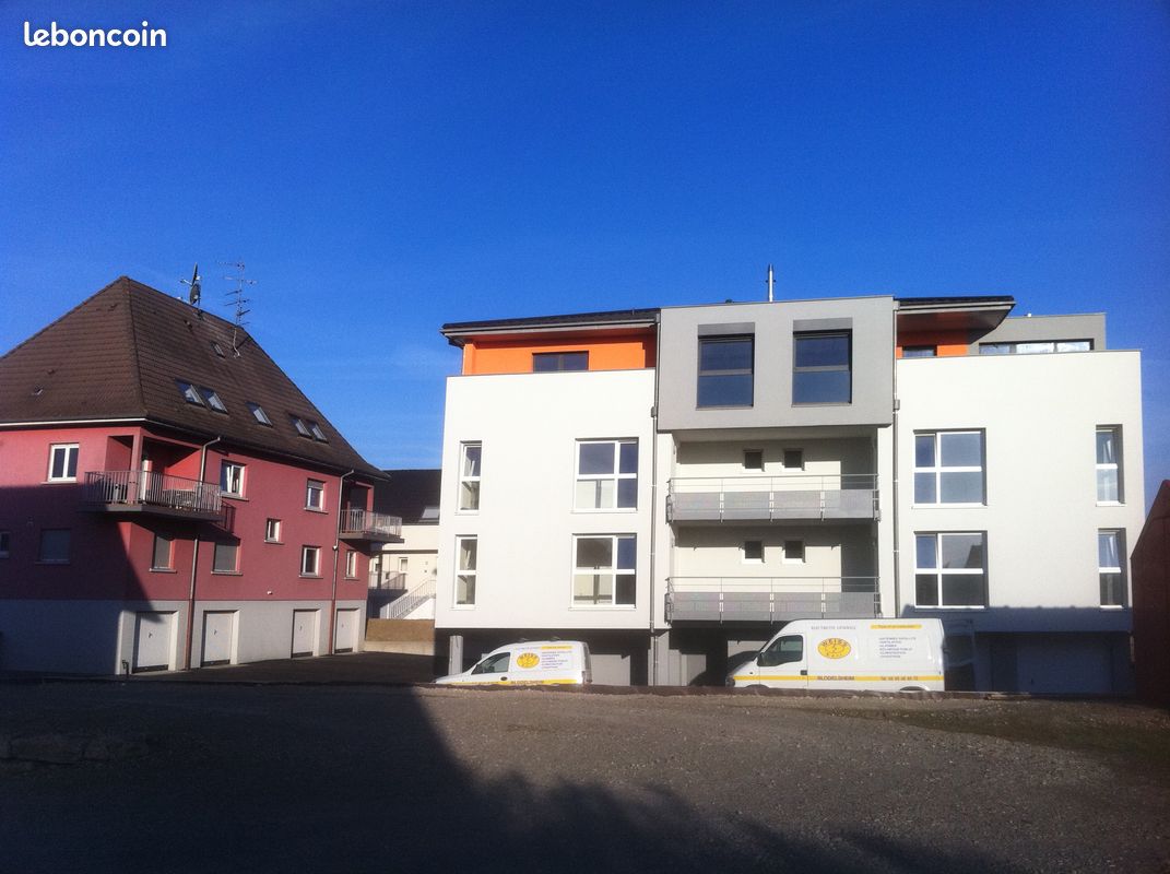 Appartement 3 pièces 82 m² · à Blodelsheim · 82 m² · 820 €