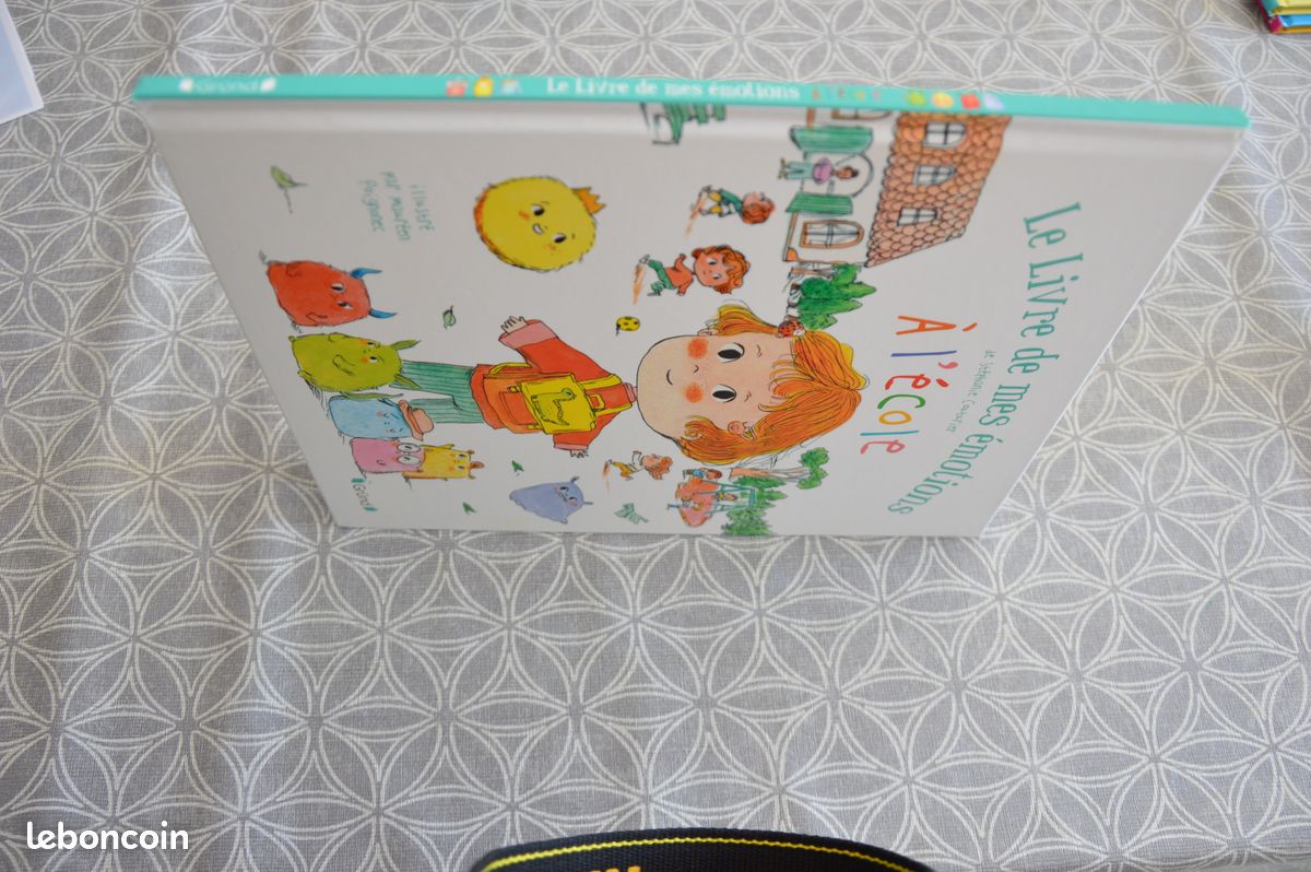 Livre Grund LE LIVRE DE MES EMOTIONS A l'école album rigide (vero68) (image 4)