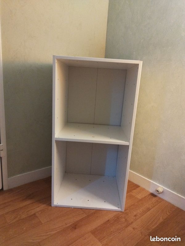 Meuble blanc (image 1)