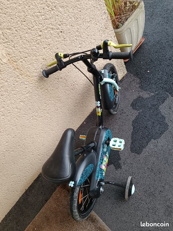 1 Paire Enfants Vélo Roue d'Entraînement Réglable Vélo Roues d'Entraînement Arrière avec Stabilisateurs pour Vélos 12/14/16 Pouces