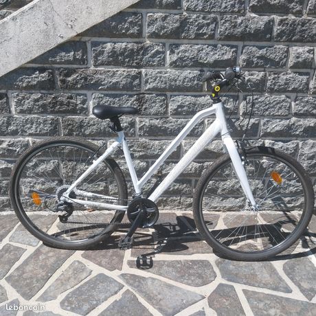 Nakamura Intersport Nakamura Fit 100w Vélo Femme VTC Fit 100W