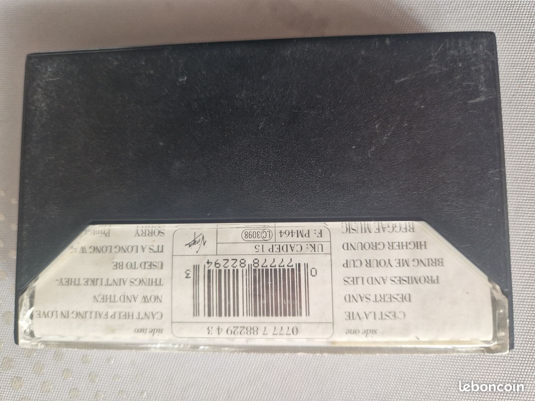 Cassette UB40 (image 2)