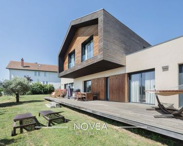 Maison 720 000 € - 180 m²