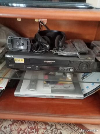 MAGNÉTOSCOPE VHS AKAI EUR 40,00 - FR