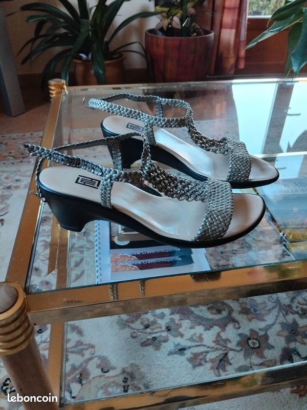 Vends lot de chaussures plusieurs sortes (image 2)