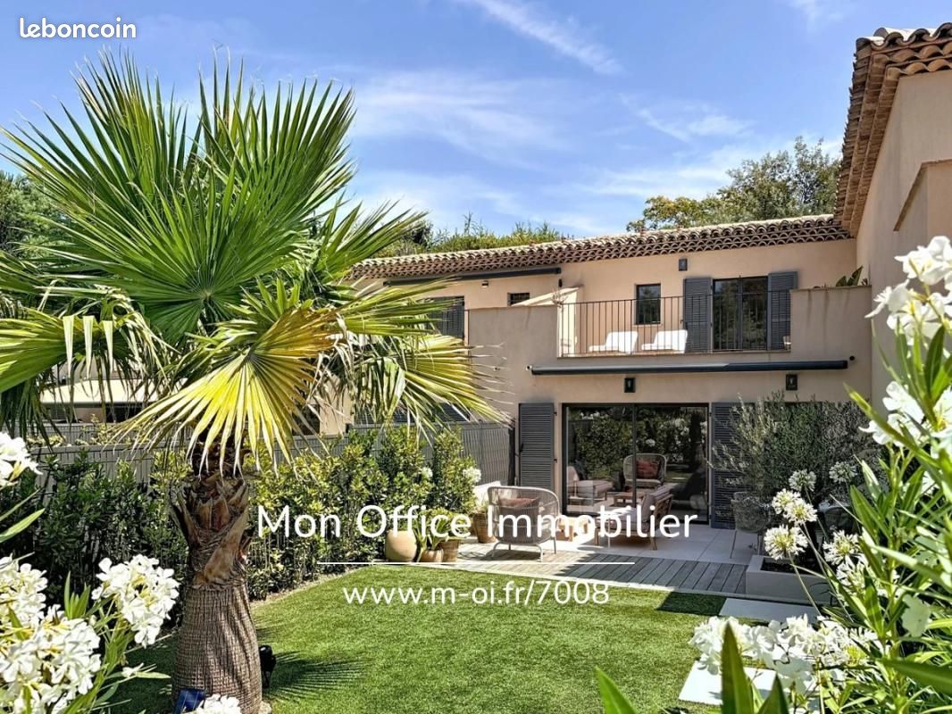 Maison 3 pièces 70 m² · à Grimaud · 70 m² · 775 000 €