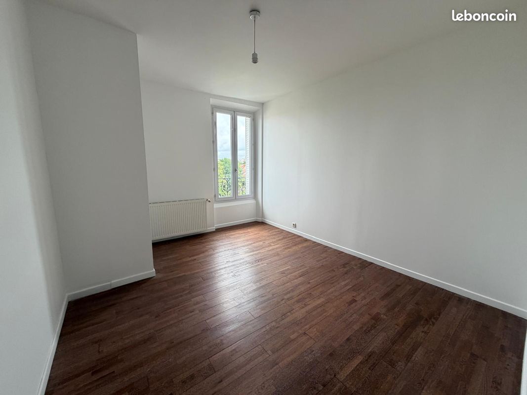 PROCHE GARE VILLEMOMBLE - LE RAINCY - Superbe appartement 100 m² en duplex entièrement rénové (image 4)