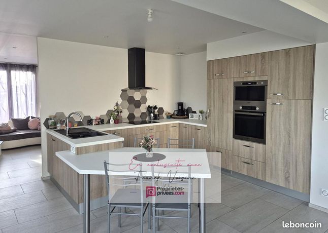 Maison 6 pièces 193 m²