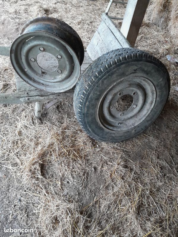 Roue complète jante et pneu plus de j - 9 ou j -7 peugeot (image 1)