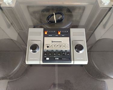 Liste des consoles de jeux vidéo de première génération - Wikipédia Liste des consoles de jeux vidéo de première génération - Wikipédia