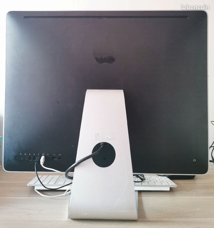 Apple IMAC OS X EL CAPITAN 2009 (image 4)