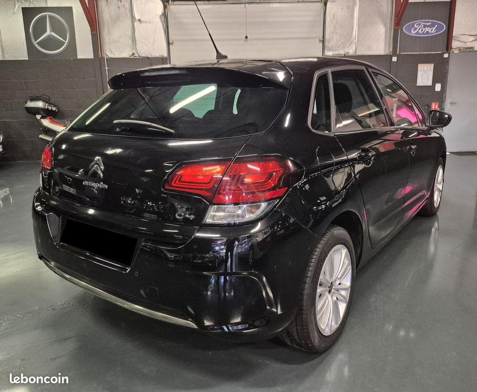 CITROEN C4 II 1.6 BlueHDi 100cv Millenium (Suivi entretien complet) / FINANCEMENT (image 10)
