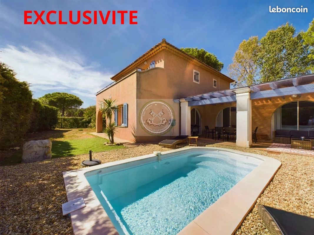 Maison 6 pièces 176 m² · à Fréjus · 176 m² · 699 000 €