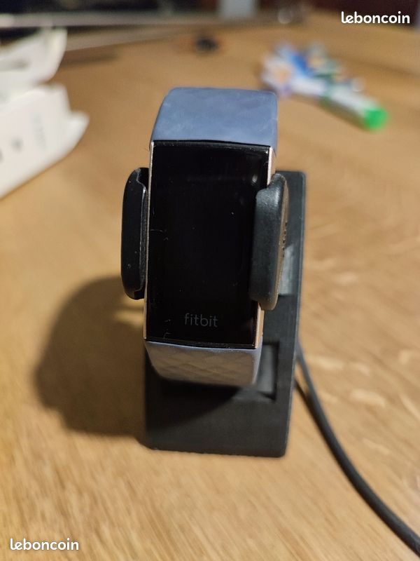 Montre connectée FITBIT CHARGE 3 TBE (image 6)