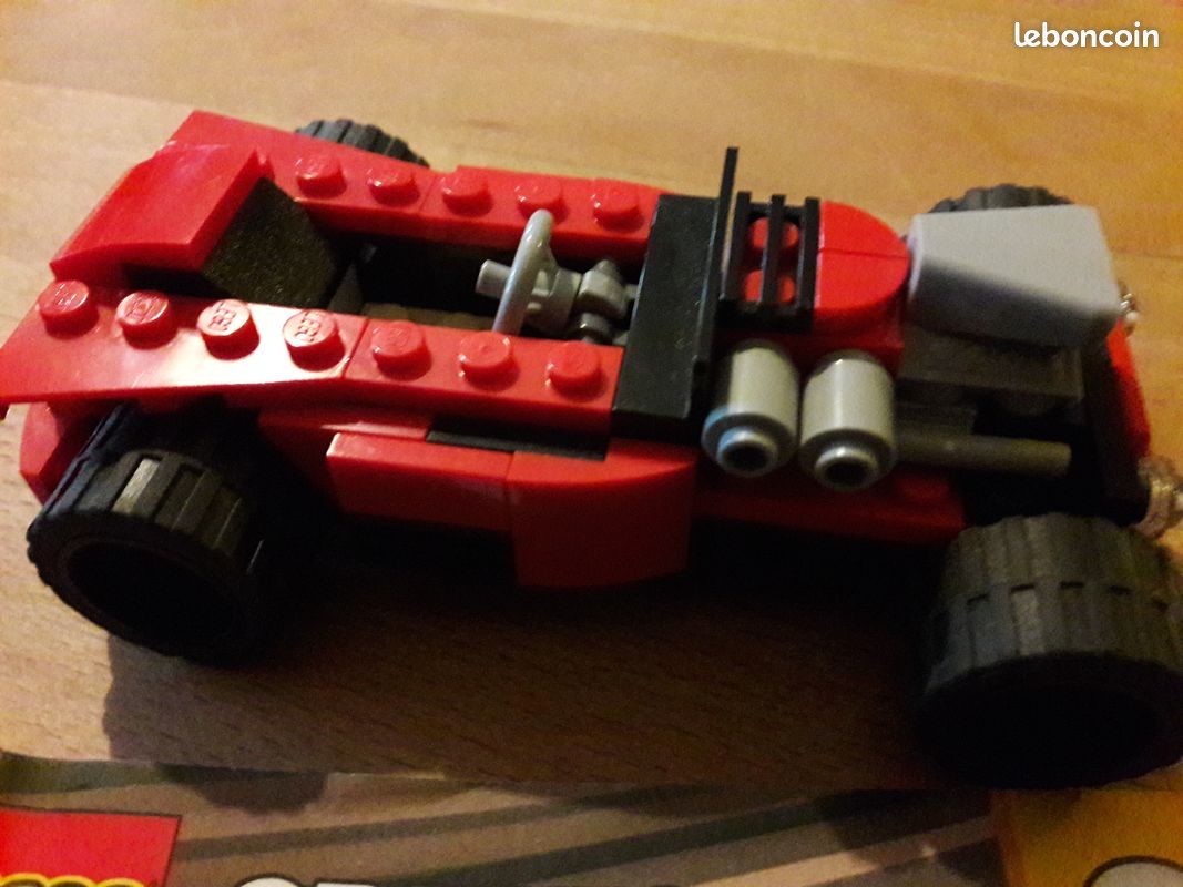 Lego (image 1)