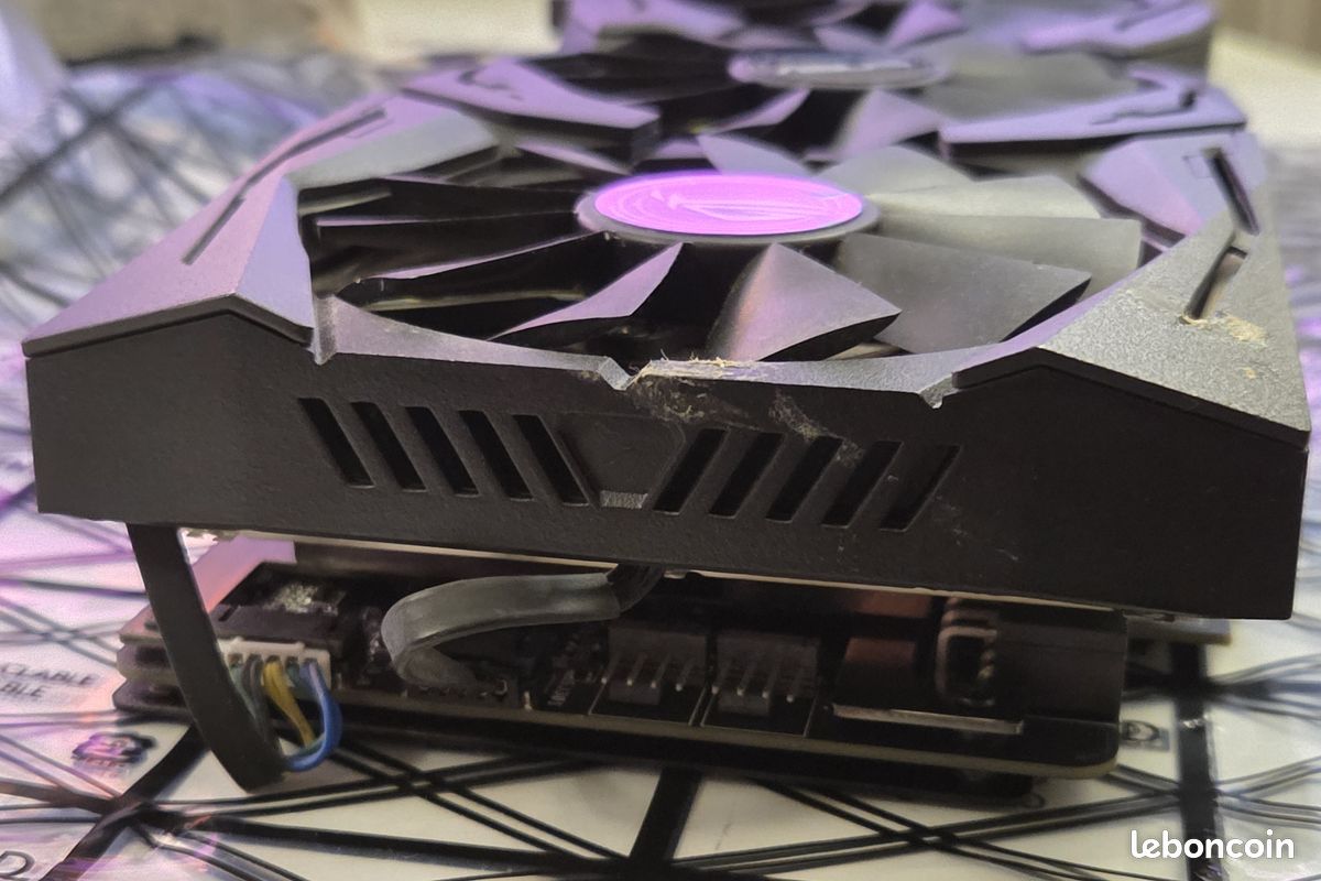 Carte graphique Asus Radeon RX 580 (Q2 2017) - 8 Go VRAM (GDDR5), PCIe 3.0, TDP 185W (image 7)