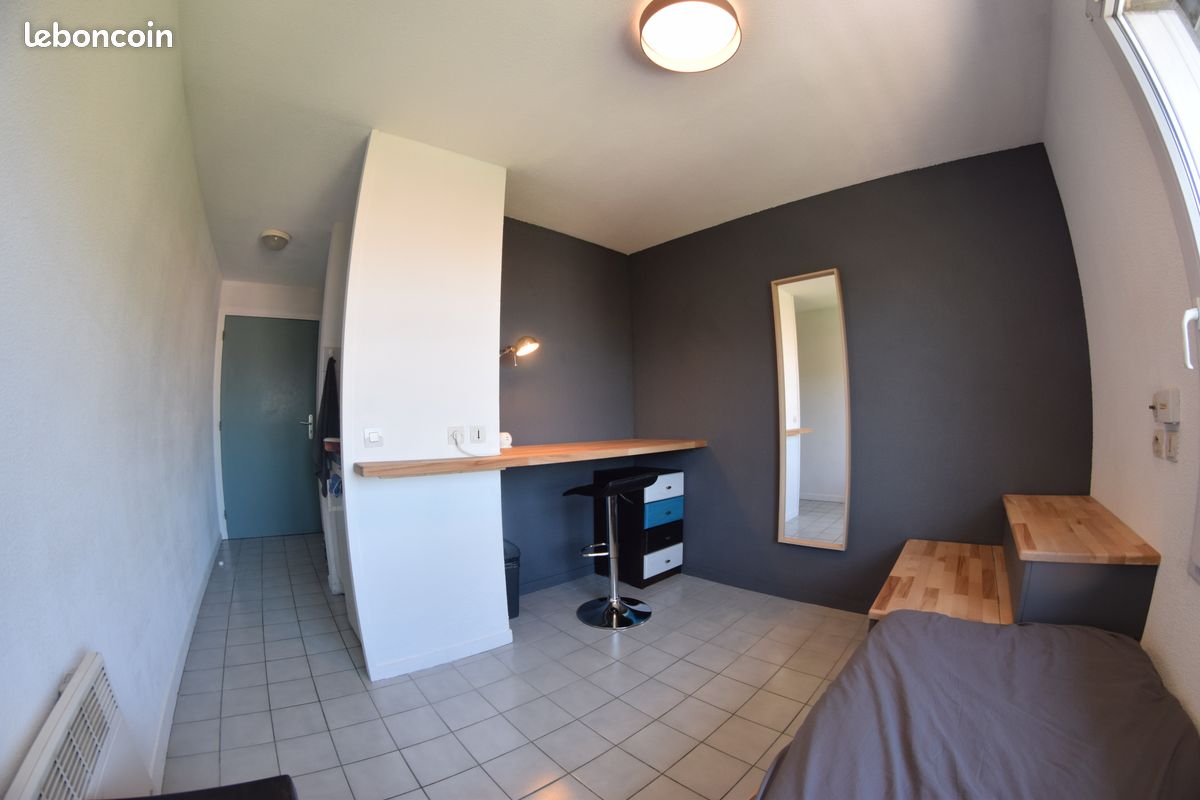 Appartement 1 pièce 14 m² · à Grenoble · 14 m² · 450 €/mois