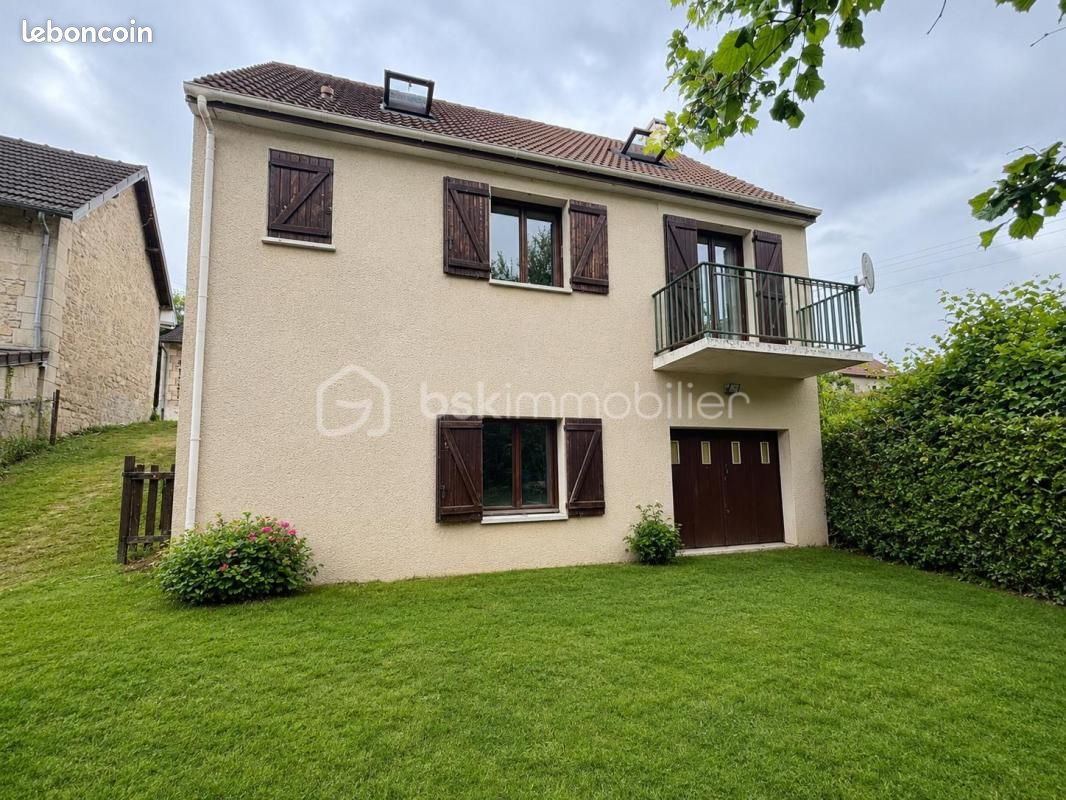 Maison 4 pièces 93 m² · à Crouy · 93 m² · 149 000 €