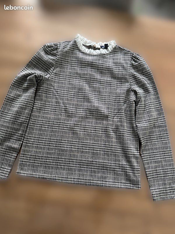 Pull Kiabi taille S (image 1)