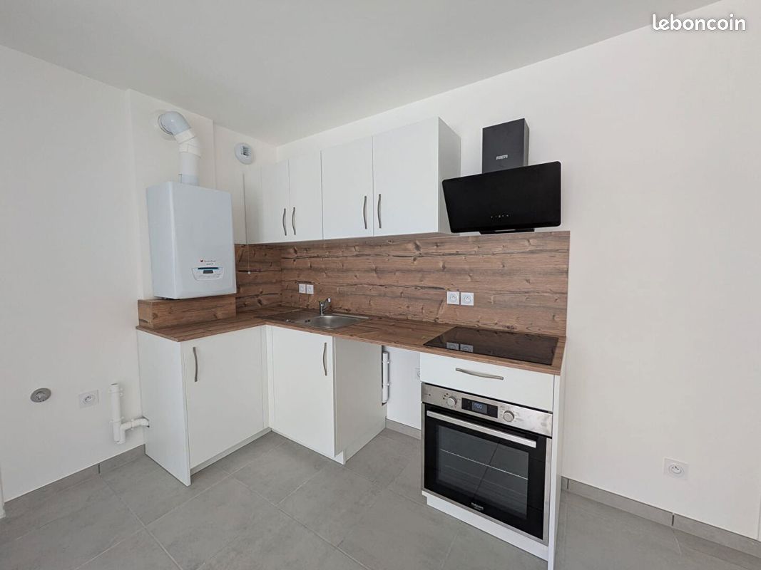 Appartement 2 pièces 41 m² · à Thonon-les-Bains · 41 m² · 822 €