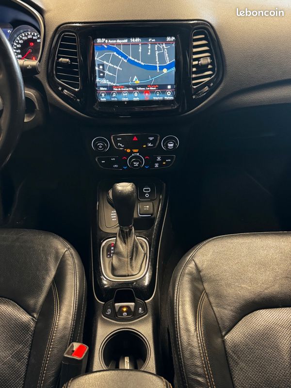 Jeep compass 2.0 multijet 140 ch limited 4x4 bva (image 23)