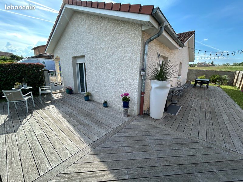Maison 4 pièces 90 m² · à Saint-Didier-sur-Chalaronne · 90 m² · 353 000 €